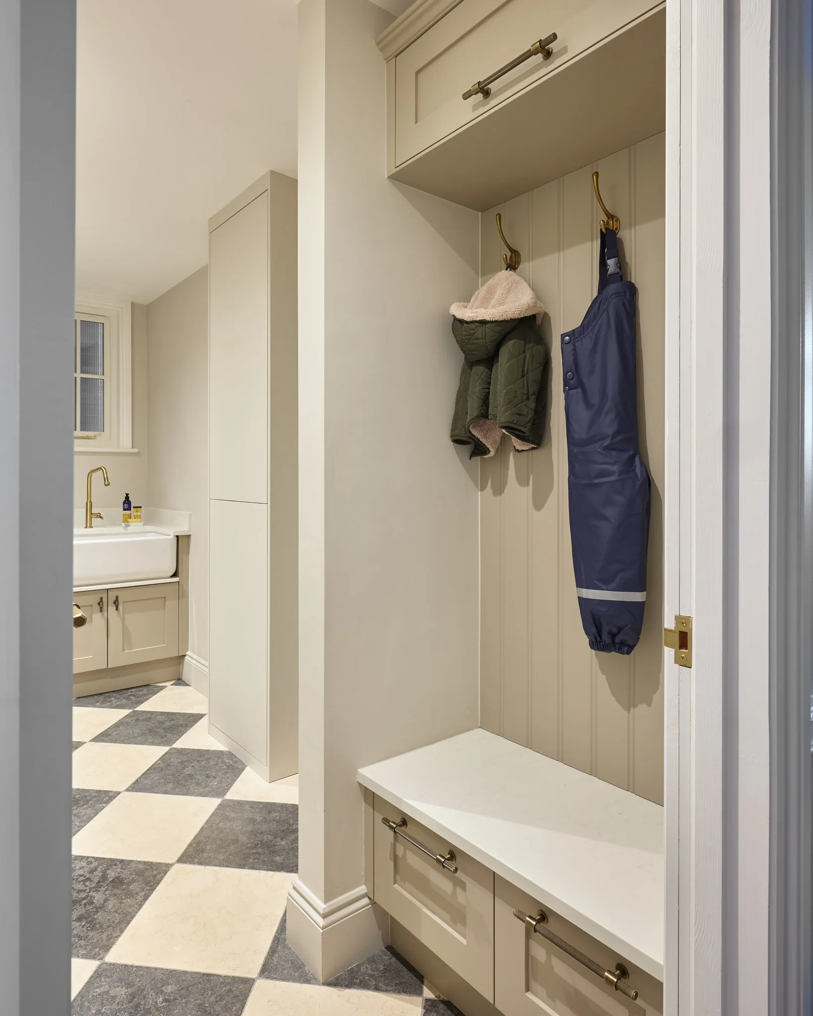 Boot room leading to utility room