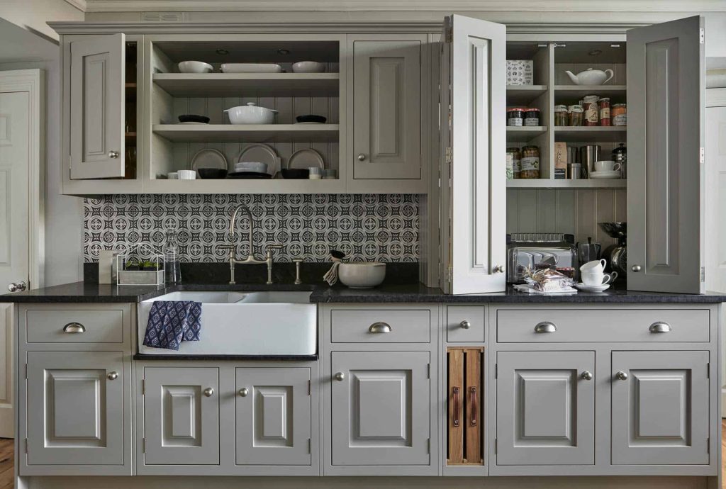 Traditional country kitchen John Lewis of Hungerford