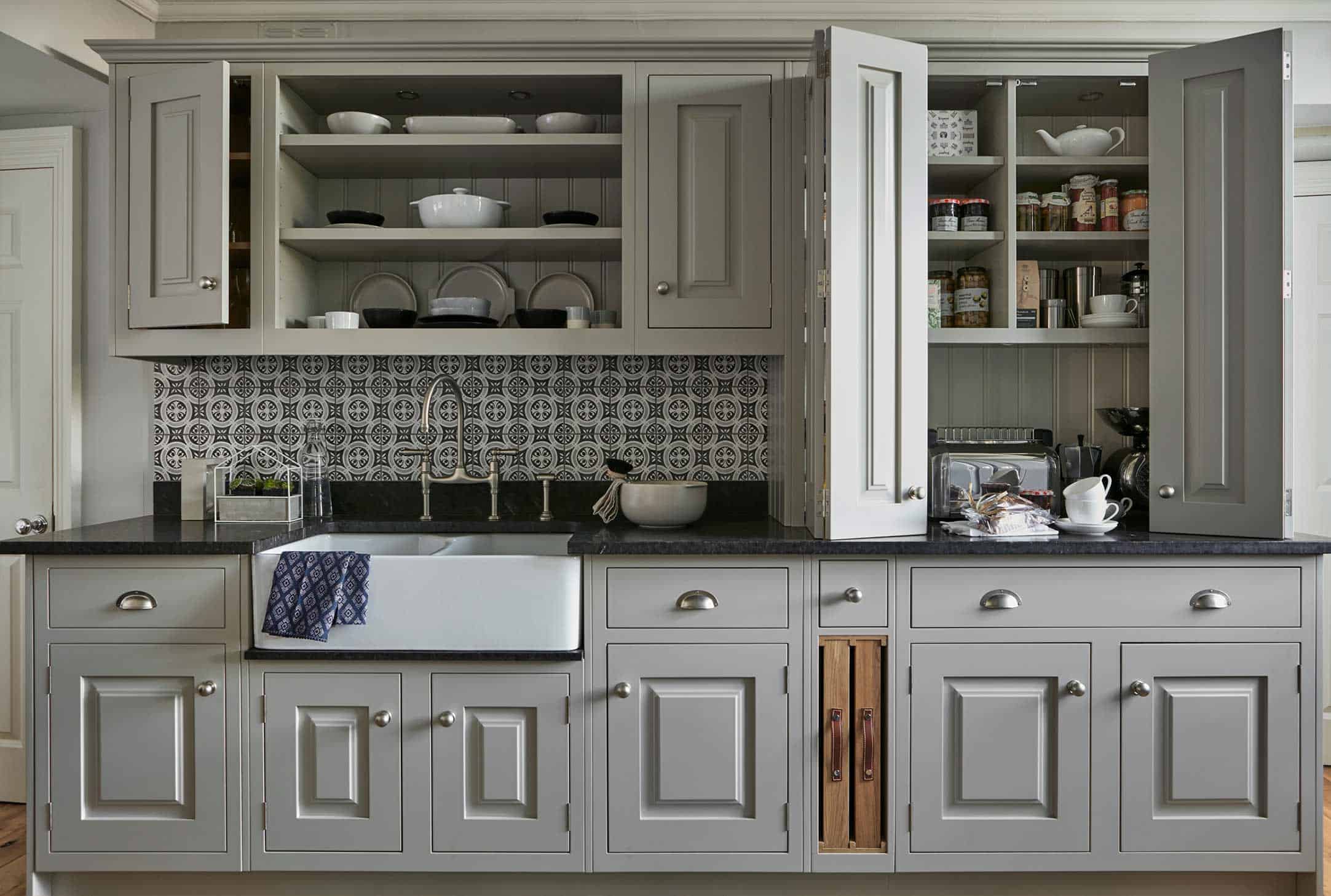 Traditional country kitchen John Lewis of Hungerford