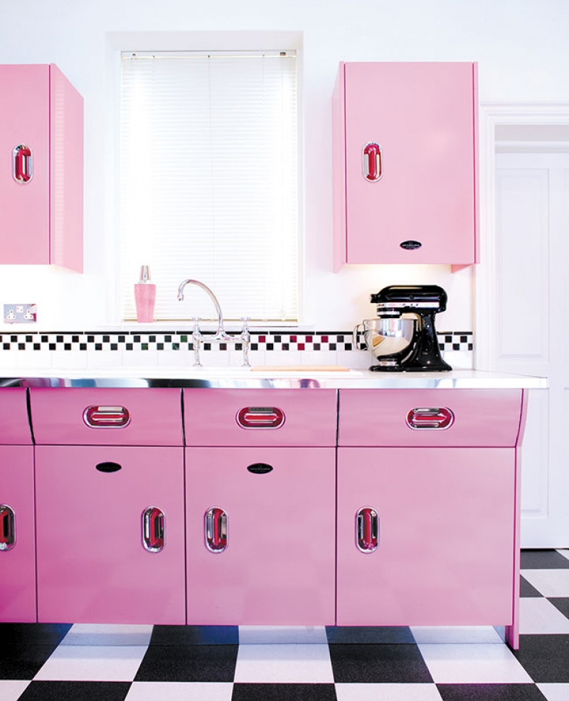 Retro  Retro pink kitchens, Pink kitchen decor, Retro kitchen