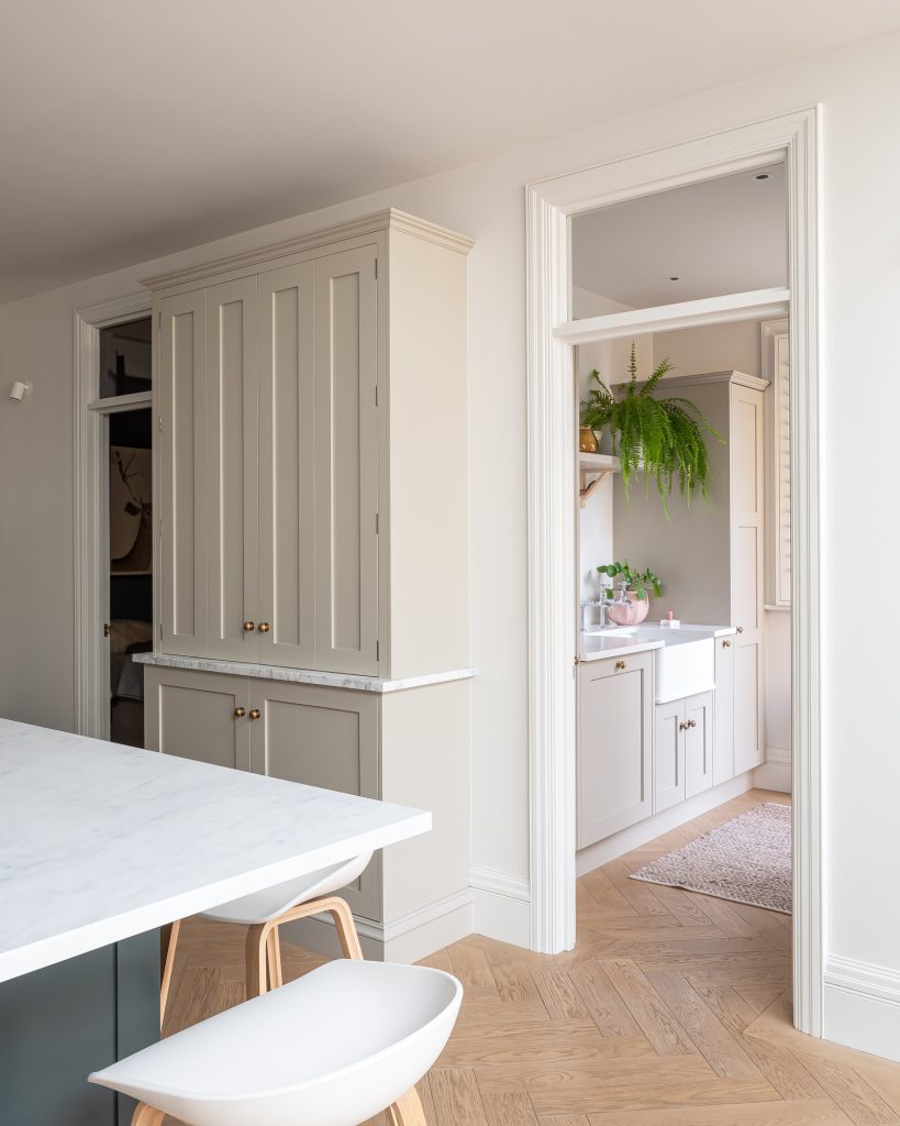 View of utility room through the kitchen